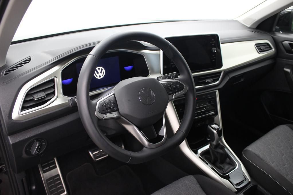 Volkswagen T-Roc Life MOVE 2.0 TDI SCR AHK*Tempo*PDC*RFK*SH