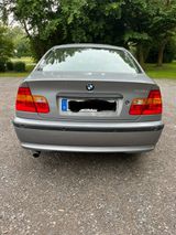 BMW 318 Baureihe 3 Lim. 318i TÜV 4.2026 - BMW 3er Reihe aus 2004