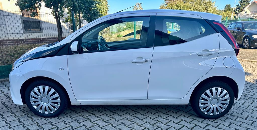 Toyota Aygo (X)
