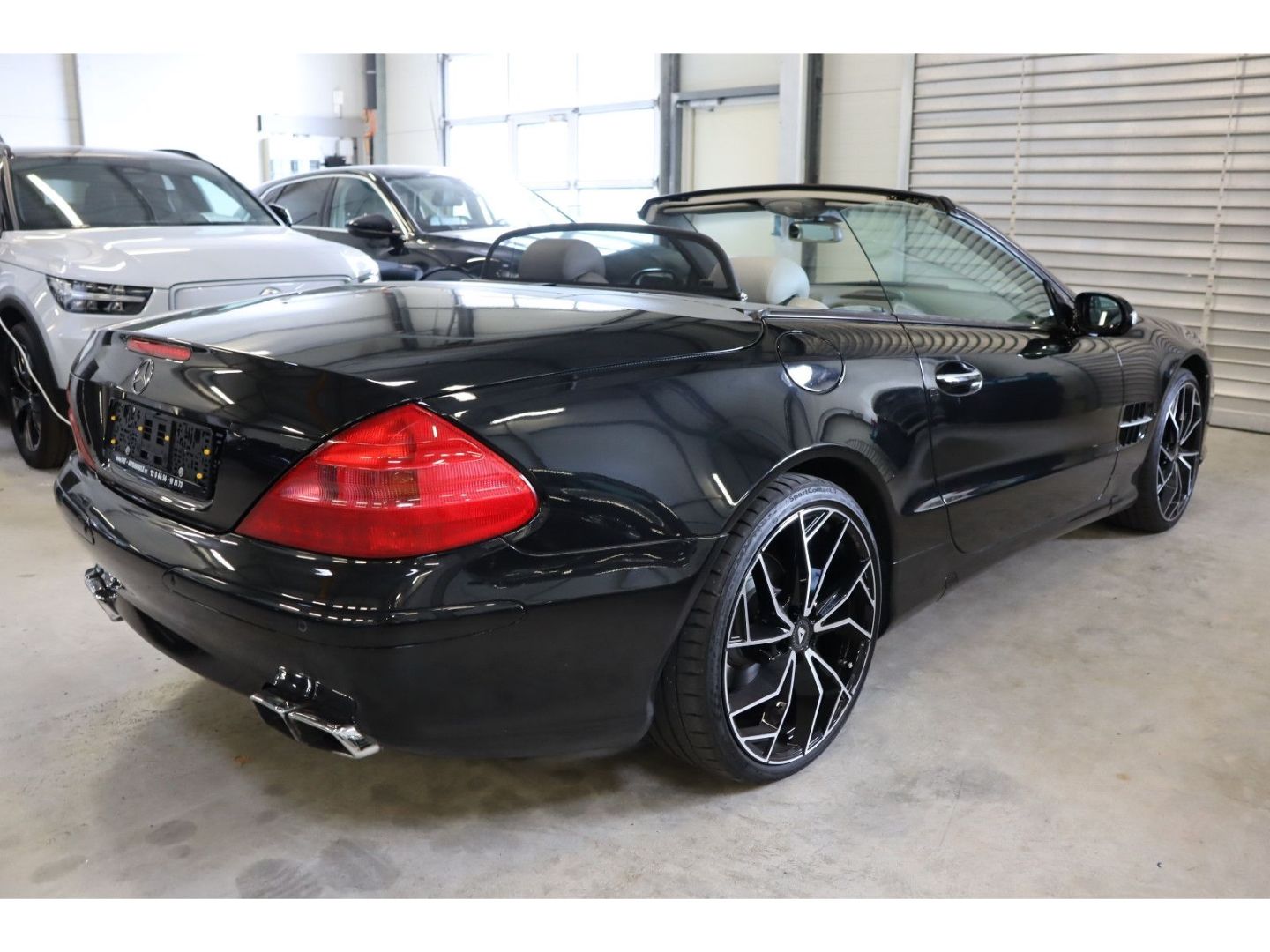 Fahrzeugabbildung Mercedes-Benz SL 500 Roadster V8 GRA Leder Navi Xenon 20"LM