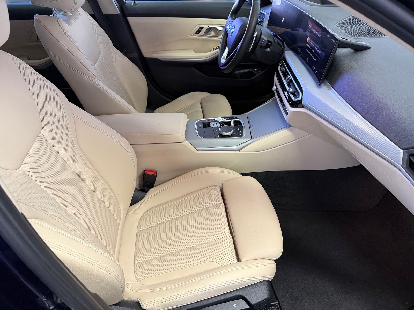 BMW 320eTouring*LED*Navi*Leder*Kamera*HiFi*Sportsitz foto 18