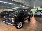 Lada Niva Legend*SHZ*SERVO* - scheckheftgepflegte Lada Niva