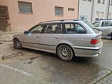 BMW 523i A Touring - - BMW 523 aus 1999