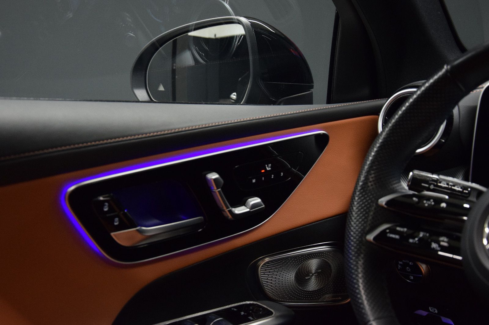 Fahrzeugabbildung Mercedes-Benz GLC 400 e 4Matic AMG Line Pano Distron. AHK 360°