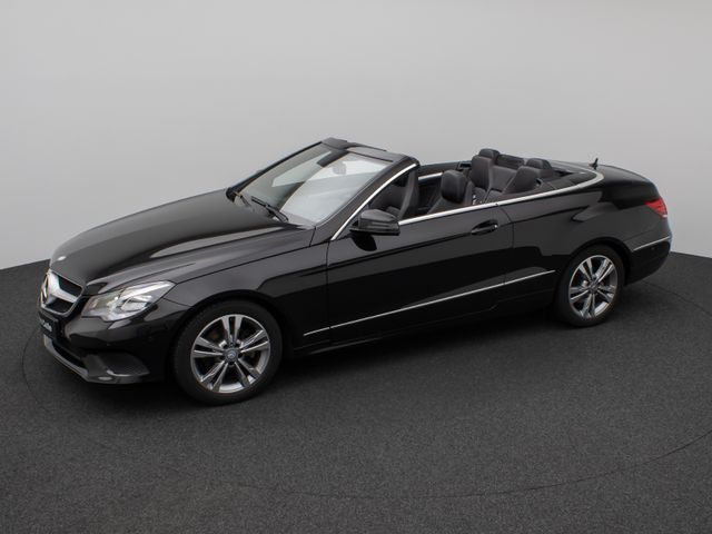 Mercedes-Benz E 200 Cabrio LED Sitzhzg Navi PDC Tempomat Leder
