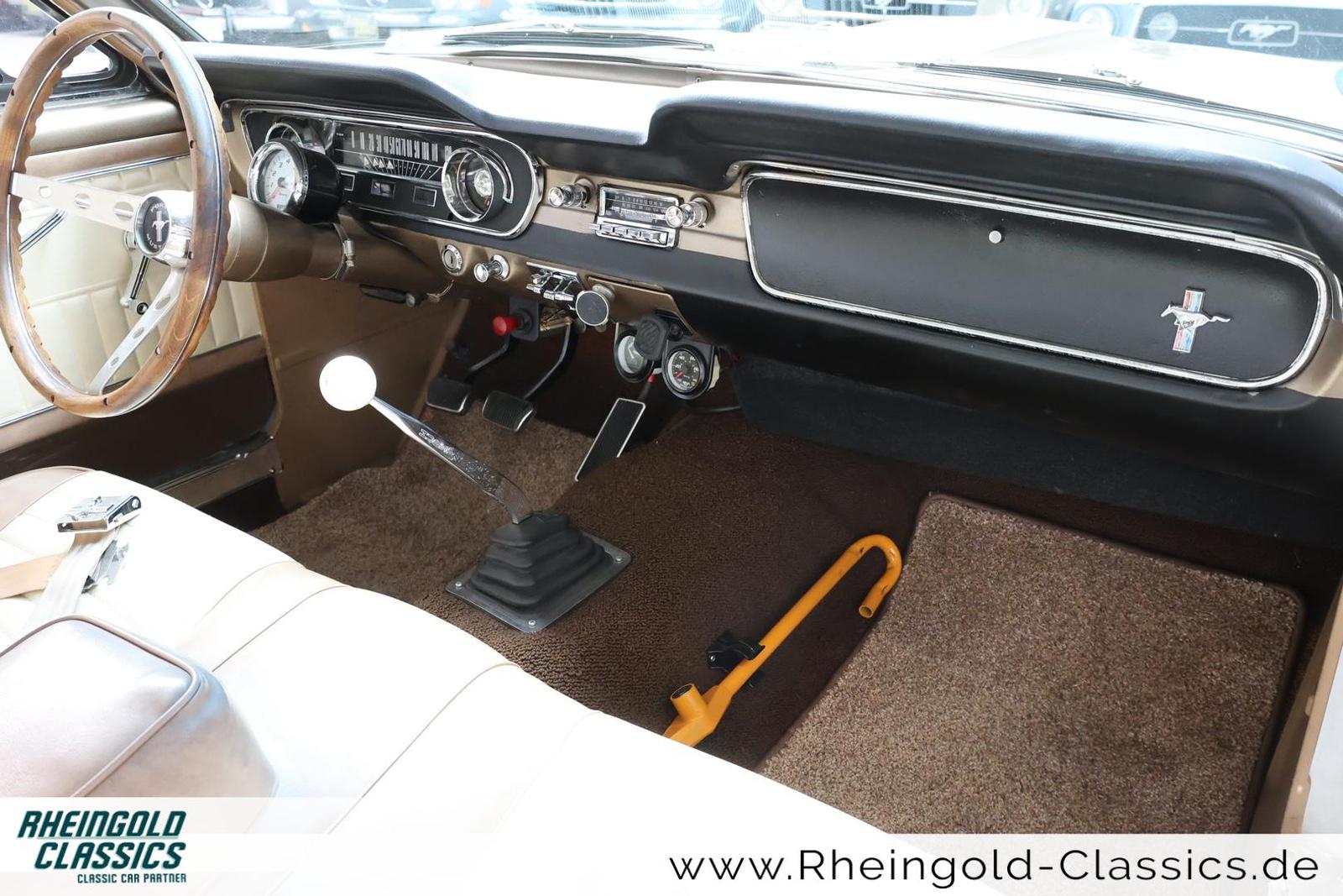 Ford Mustang V8 Coupé 5 Gang Tremec Schaltgetriebe