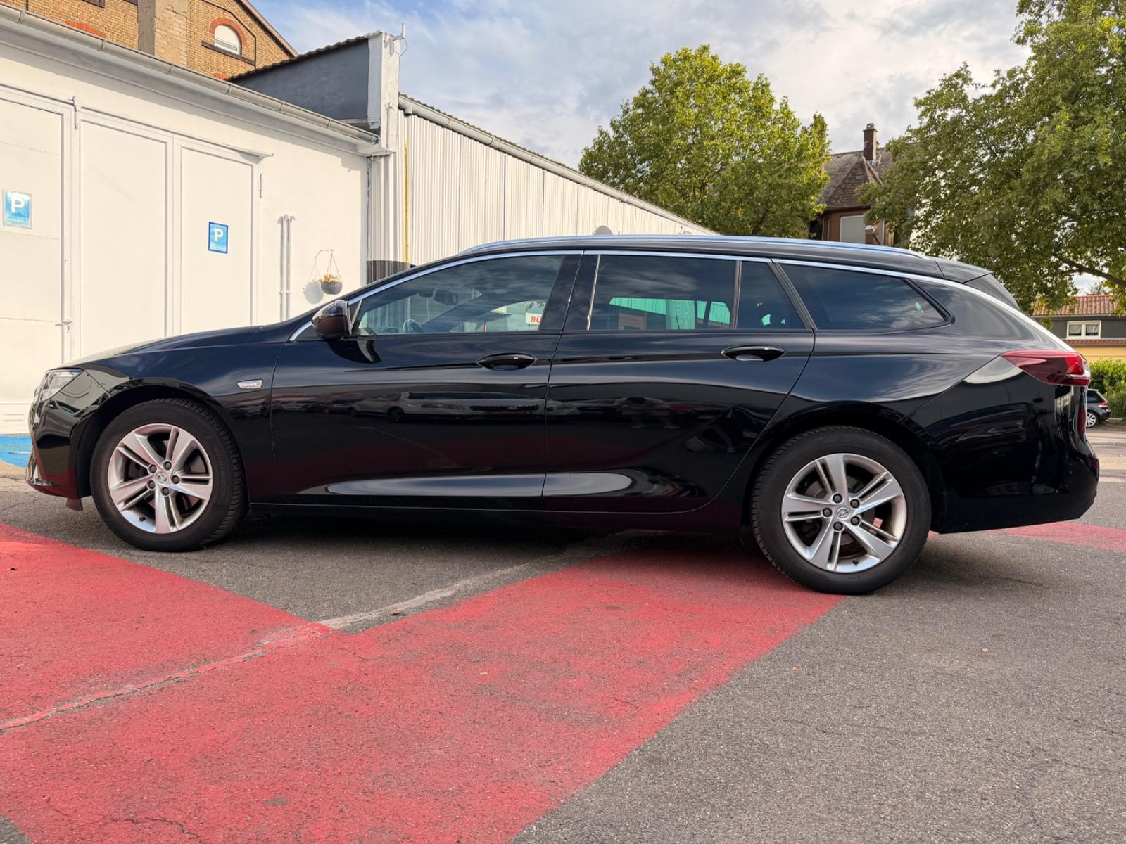 Opel Insignia B Sports AUTOMATIK TÜV 05.2027