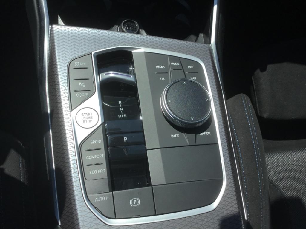 BMW M340i xDrive Touring MSport Navi Memory Sitze So