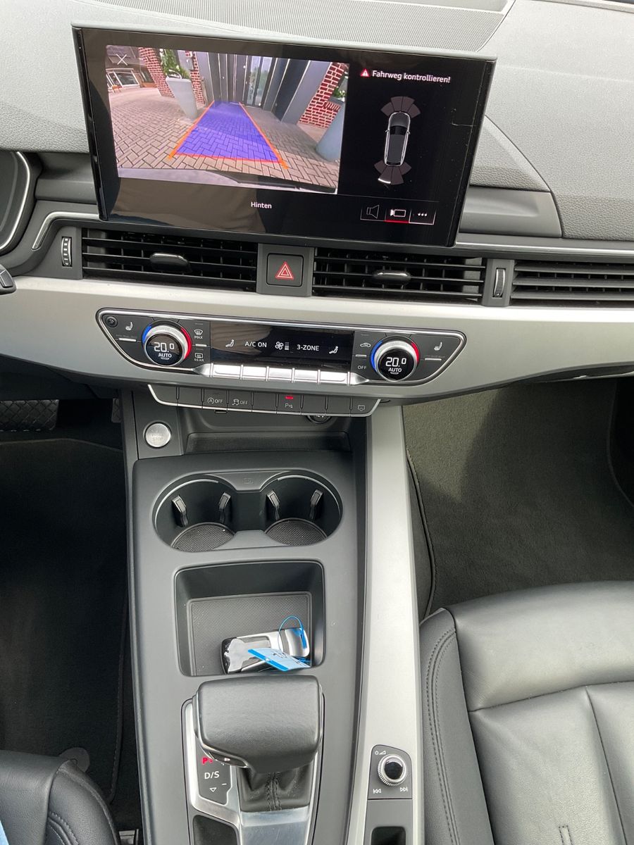 Fahrzeugabbildung Audi A4 35 TFSI S tronic Avant,CarPlay,ACC,Kamera