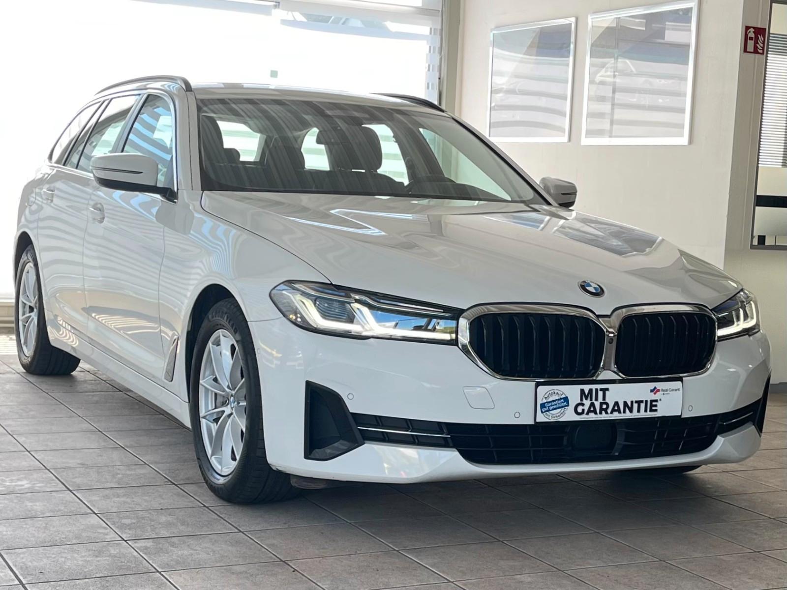 BMW 530d xD LASER HUD 360° AHK 4x Klima DA+ Komf.Zug