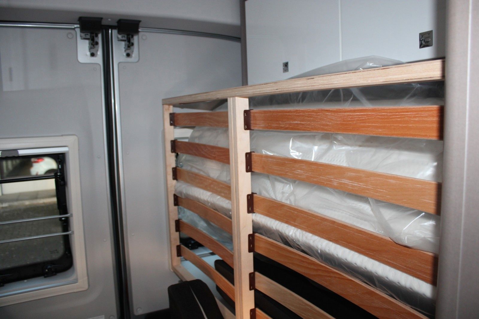 Fahrzeugabbildung Bürstner Ford SIGNEO Schlafdach Automatik SOFORT