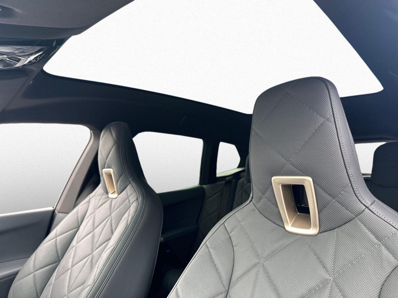 BMW iX - Bild 15