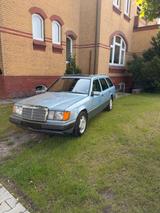 Mercedes-Benz 250 td W124 - 7 SITZER - gebrauchte Mercedes-Benz 250 aus dem Jahr 1990