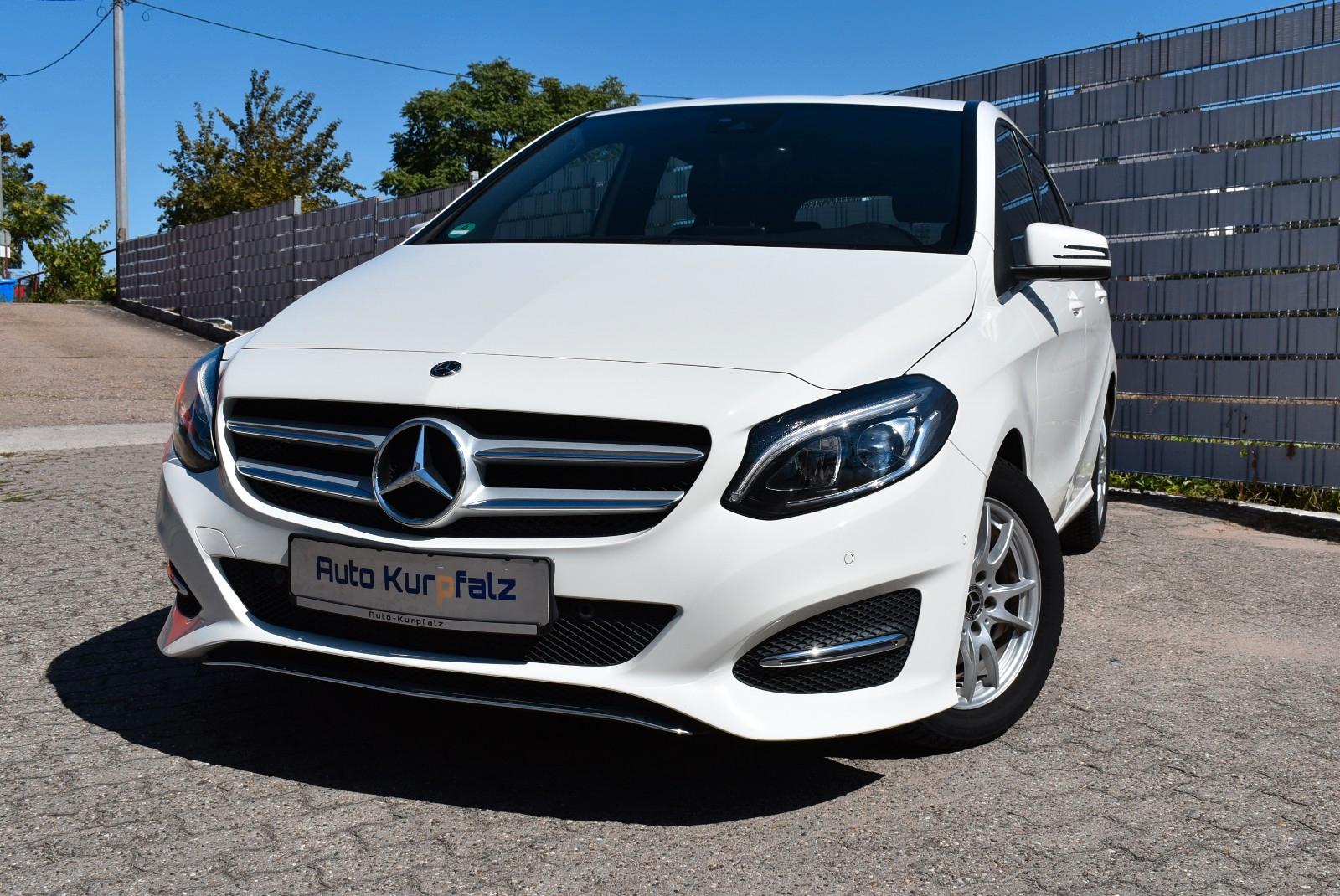Mercedes-Benz B 180 Sytle Edition erst.17500 KM,Automatik,AHK