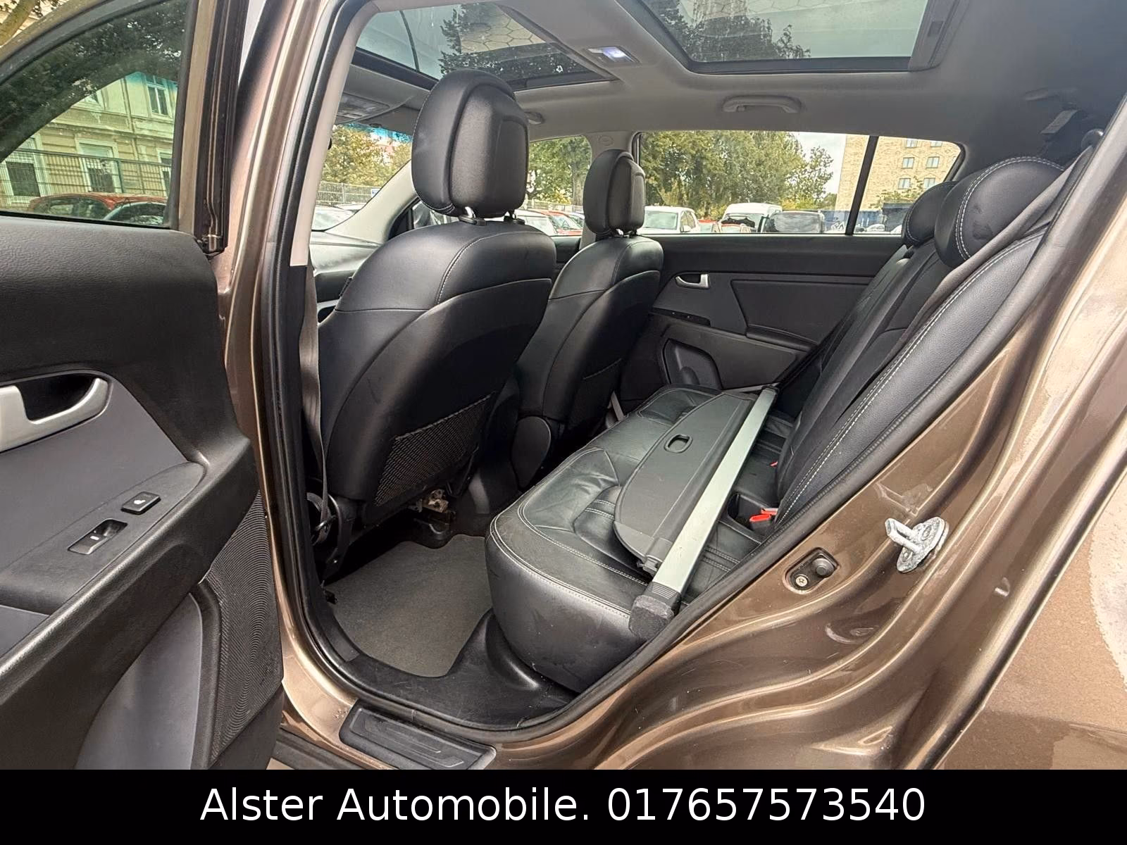 Kia Sportage Spirit 4WD,Automatik,Panorama,leder,Nav