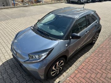 Toyota Aygo X Automatik Teamplayer | RCam