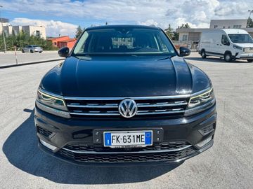 Volkswagen Tiguan - 2