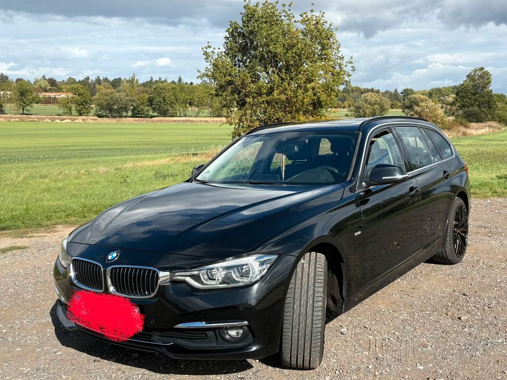 Image of BMW 320