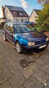 Volkswagen Tüv bis 03/27 Austauschmotor mit ca. 210.000km - Volkswagen Golf: Austauschmotor