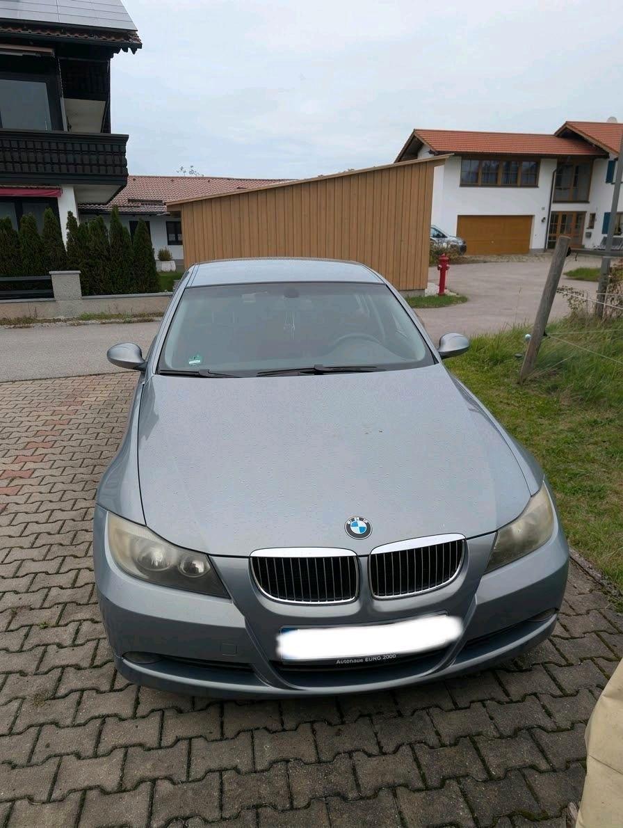 BMW 325