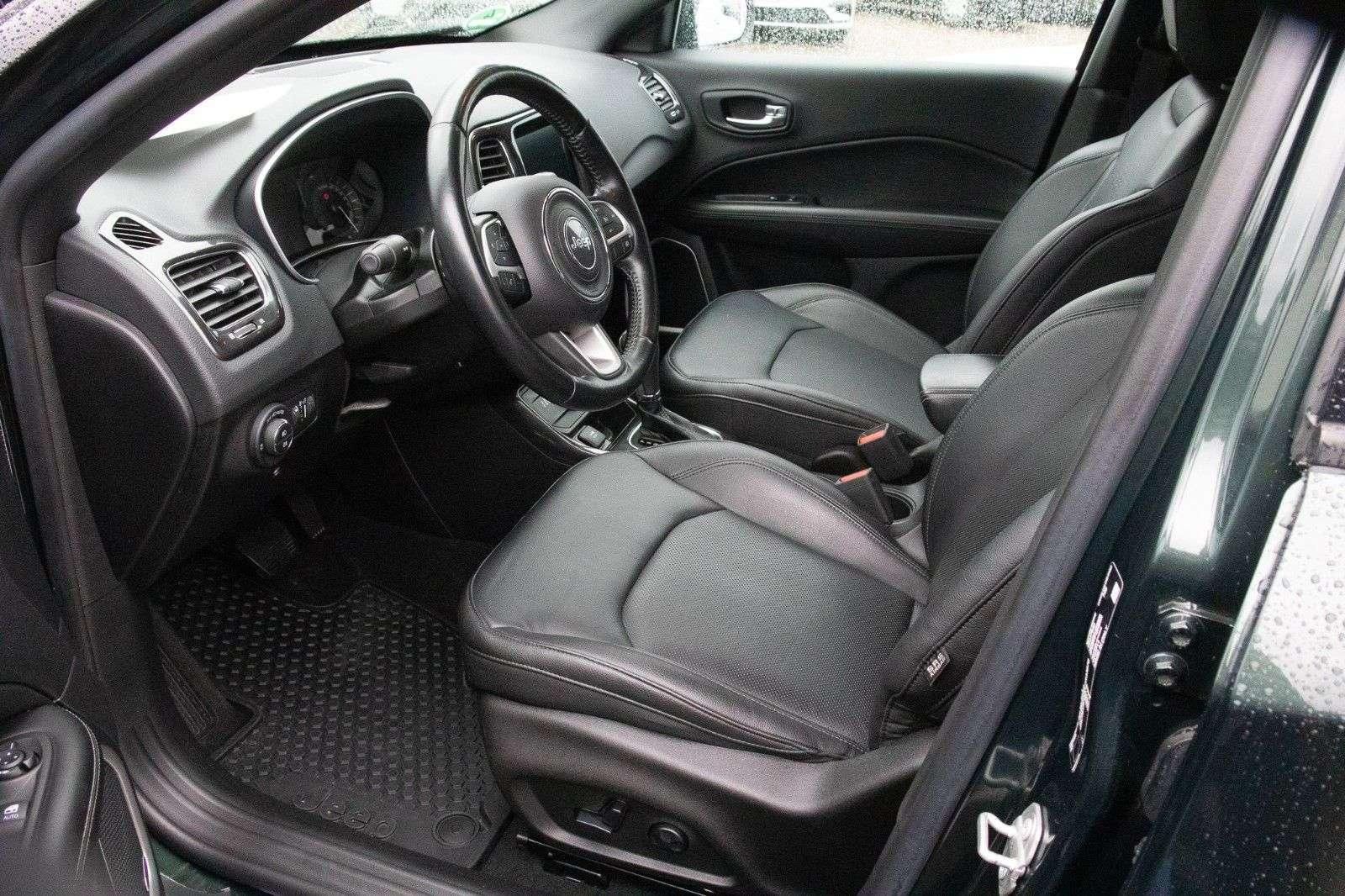 Fahrzeugabbildung Jeep Compass S PHEV 4WD AT*Pano*Temp*Navi*Leder*LED