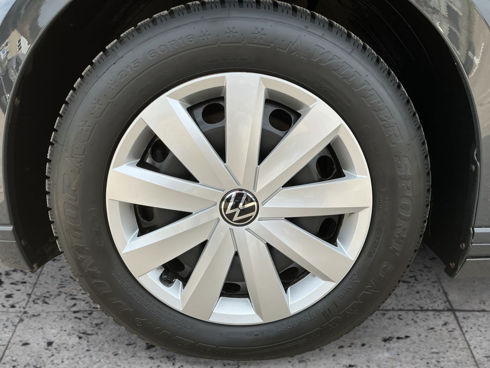Volkswagen Passat Variant - Bild 8