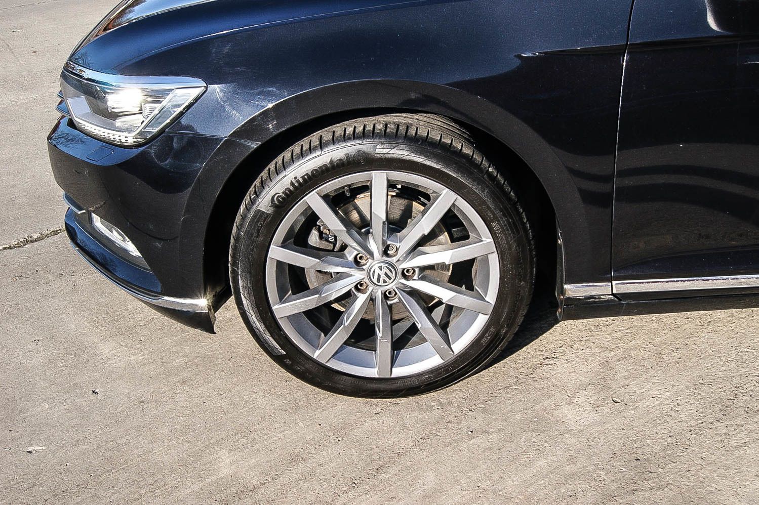 Fahrzeugabbildung Volkswagen Passat Variant 14TSI HIGHLINE ACC PREMIUM KESSY