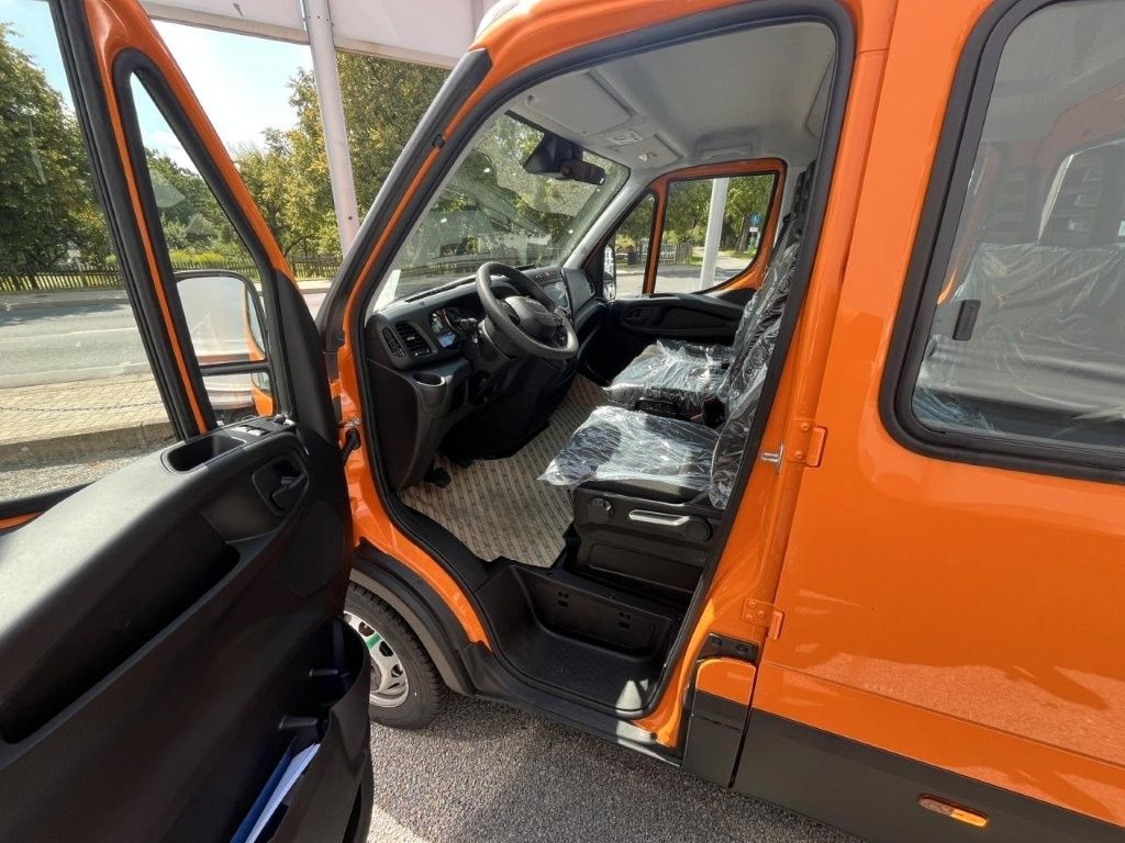 Fahrzeugabbildung Iveco Daily 35S16H DoKa Kipper 3,0 Diesel AHK 3,5 ton