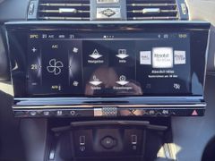 Fahrzeugabbildung DS Automobiles DS 7 BlueHDI 130 Aut. OPERA LEDER Panoramadach
