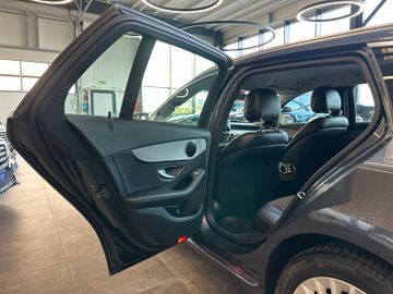 Mercedes-Benz C 180 T-Modell*Klima*SHZ*Navi*LED*AHK*Freisprech