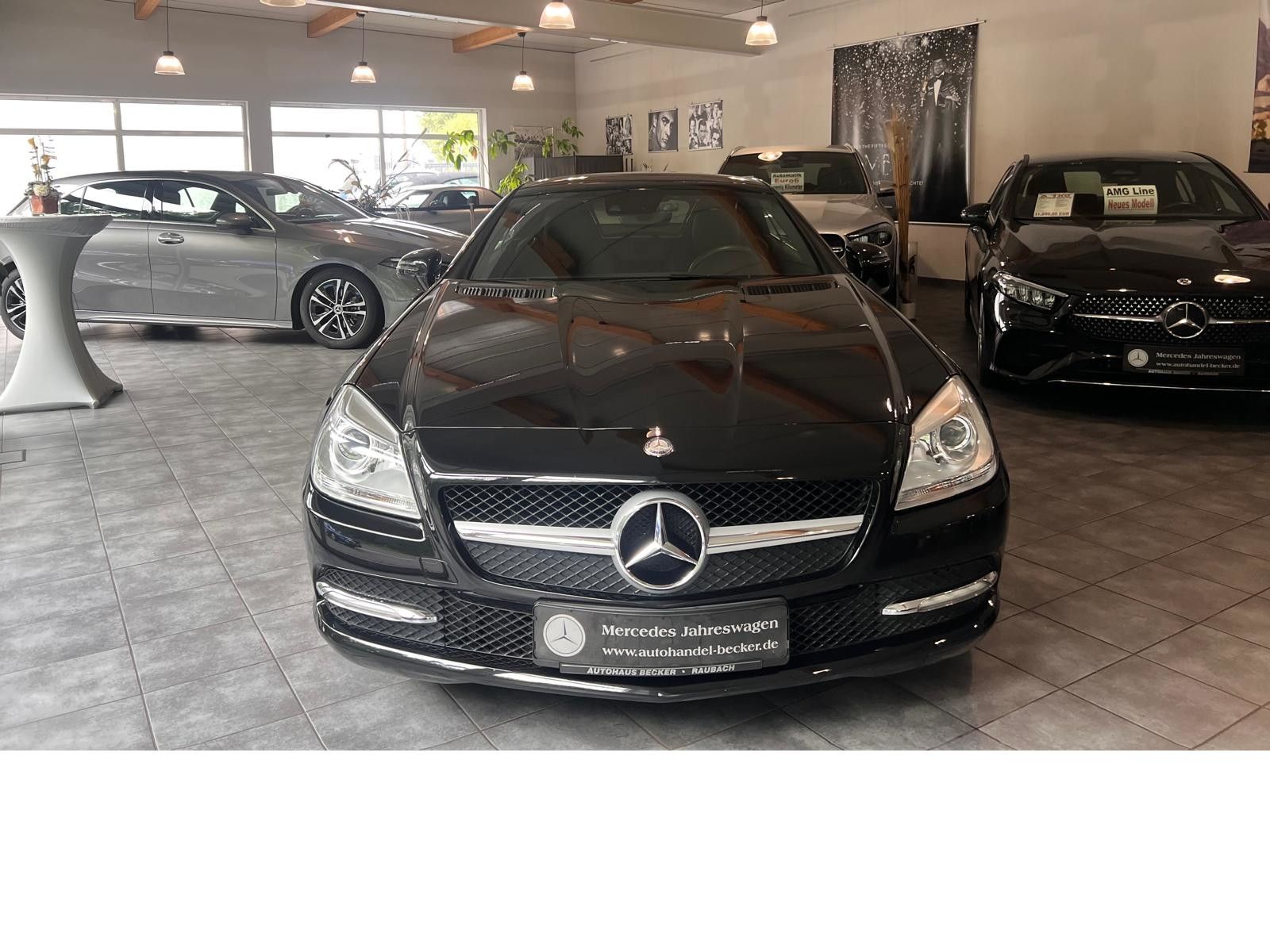 Fahrzeugabbildung Mercedes-Benz SLK 200 Roadster*Sport-Paket*Navi*Leder