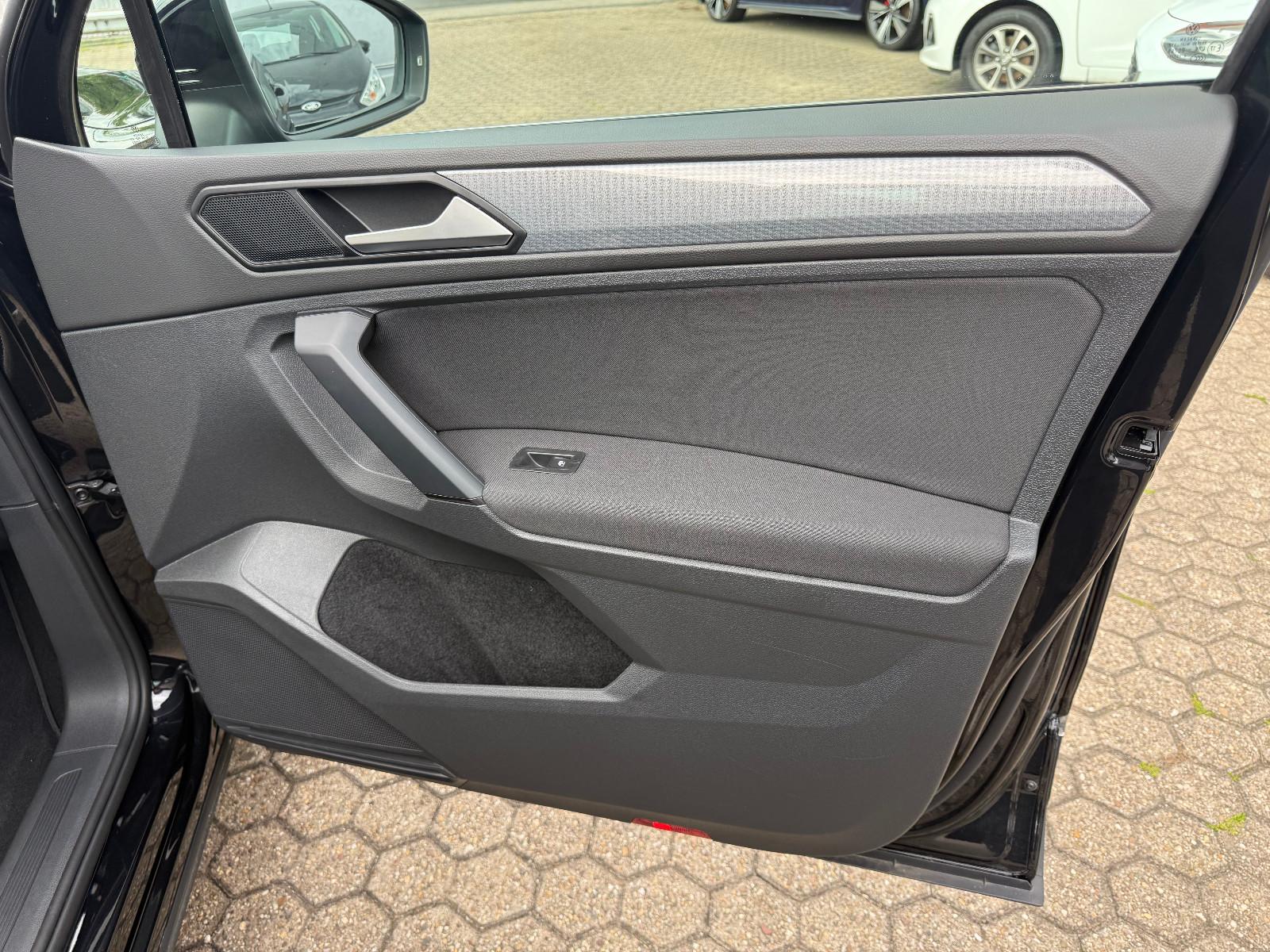 Volkswagen Tiguan Life 4Motion*ACC*AHK*NAVI*, миниатюра 19