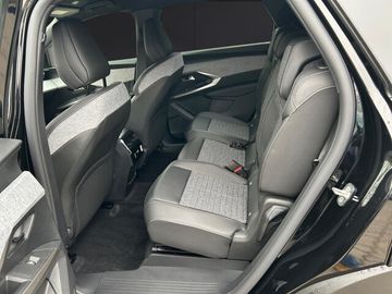 Peugeot 5008 - 9