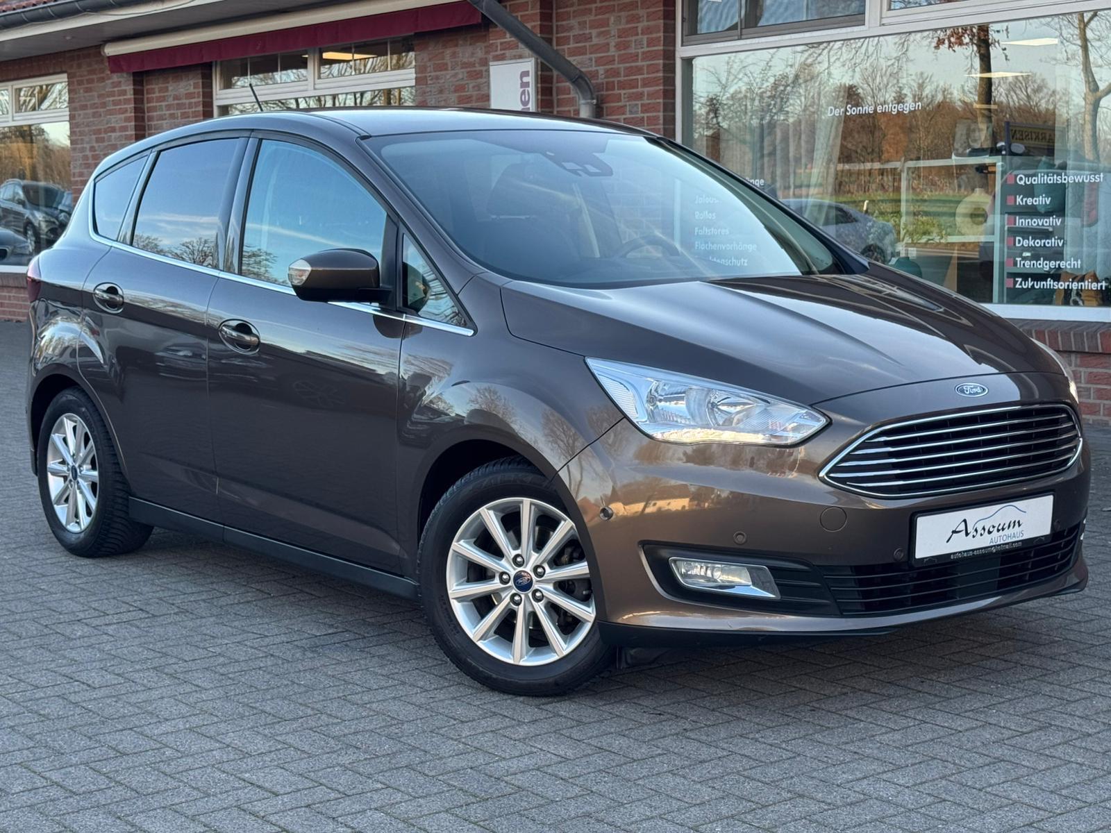 Ford C-MAX Titanium/LED/NAVI/Kamera/AHK/PDC/KeyFree