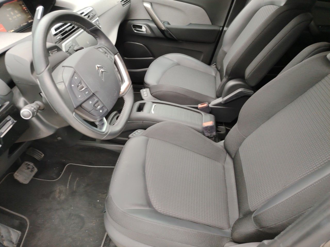 Fahrzeugabbildung Citroën Grand C4 Picasso/Spacetourer Shine Pack 7-Sitzer