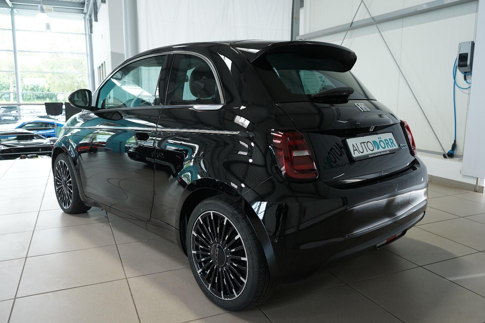 Fiat 500e La Prima by Bocelli Glasdach+SHZ+JBL+Kamera