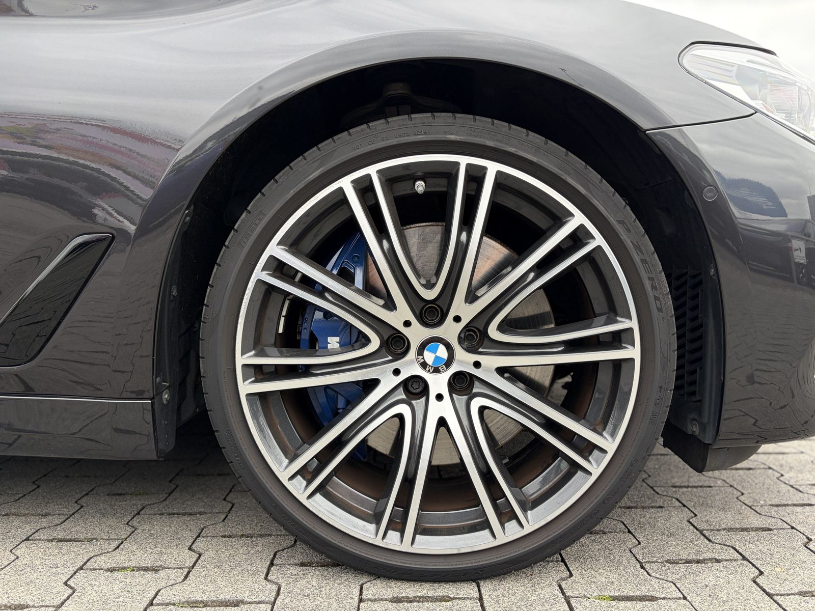 BMW 540i SportLine HeadUp DriAsPl Harman Adapt-Fahr foto 2