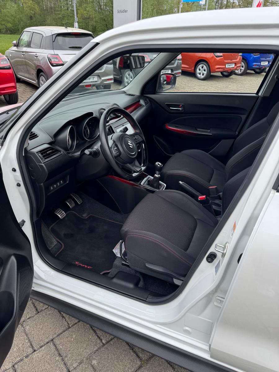 Suzuki Swift 1.4 BOOSTERJET Sport