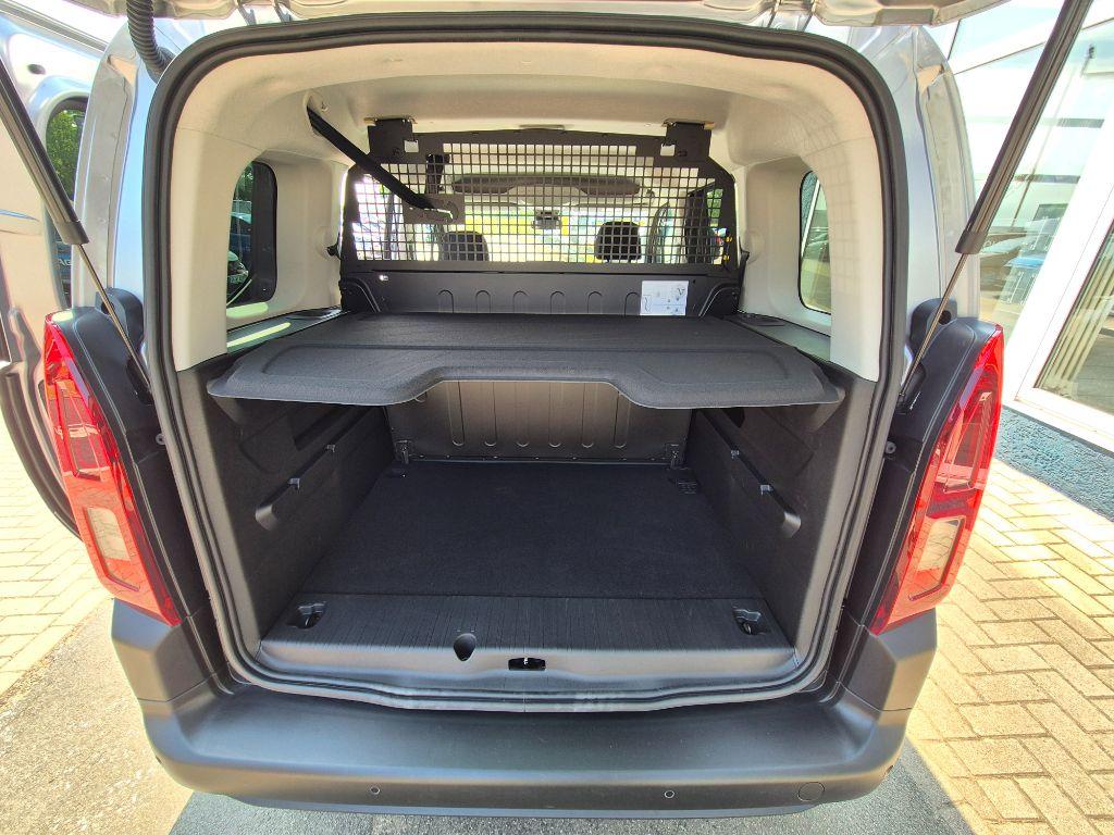 Citroën Berlingo M HDI 130 EAT8 PLUS LED+KAMERA