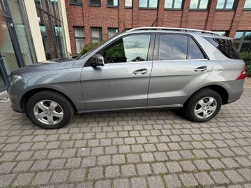 Mercedes ML 350 - 6