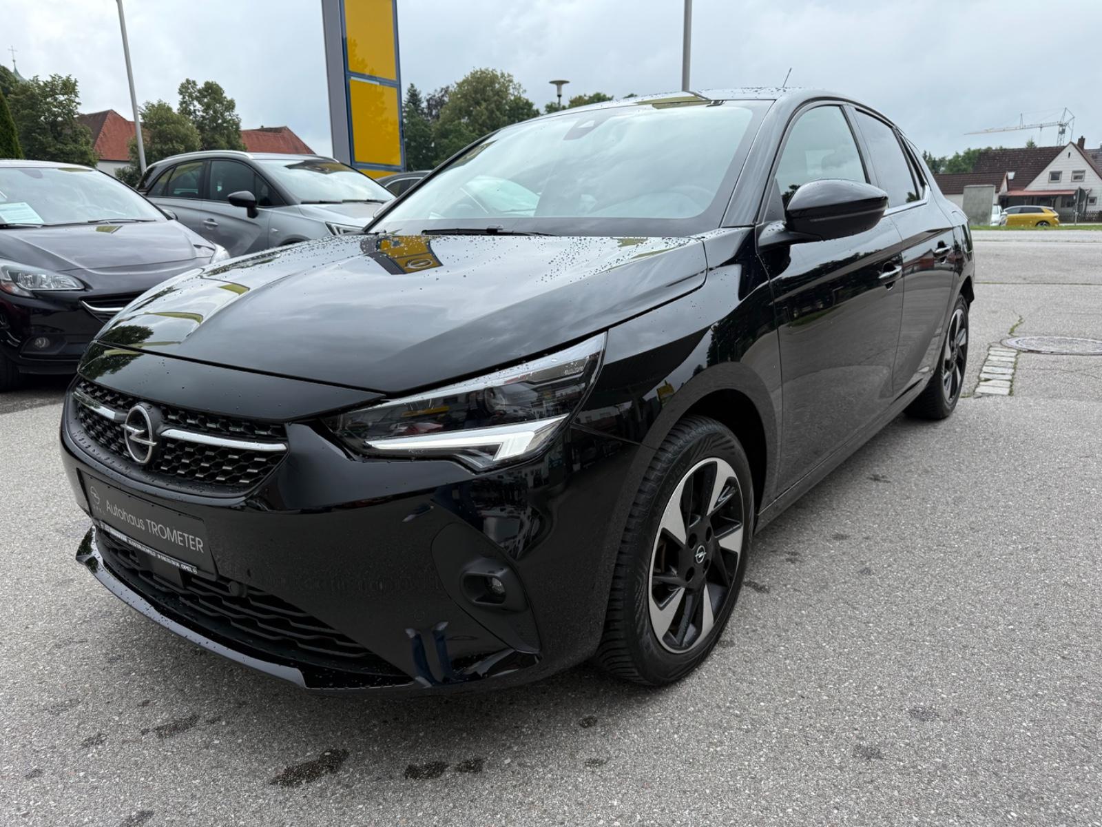 Opel Corsa F e Elegance  *Navi + Onboard 3-Phasig*