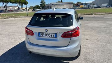 BMW 218 Active Tourer - 11