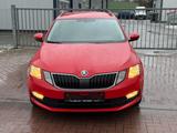 Skoda Octavia 1,6 Ltr. - 85 kW TDI DPF Combi Ambition - Skoda Octavia: 1.8