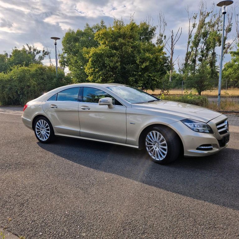 Mercedes-Benz CLS
