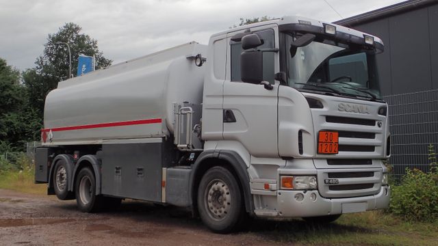 Scania R480 mit Esterer-Tankaufbau