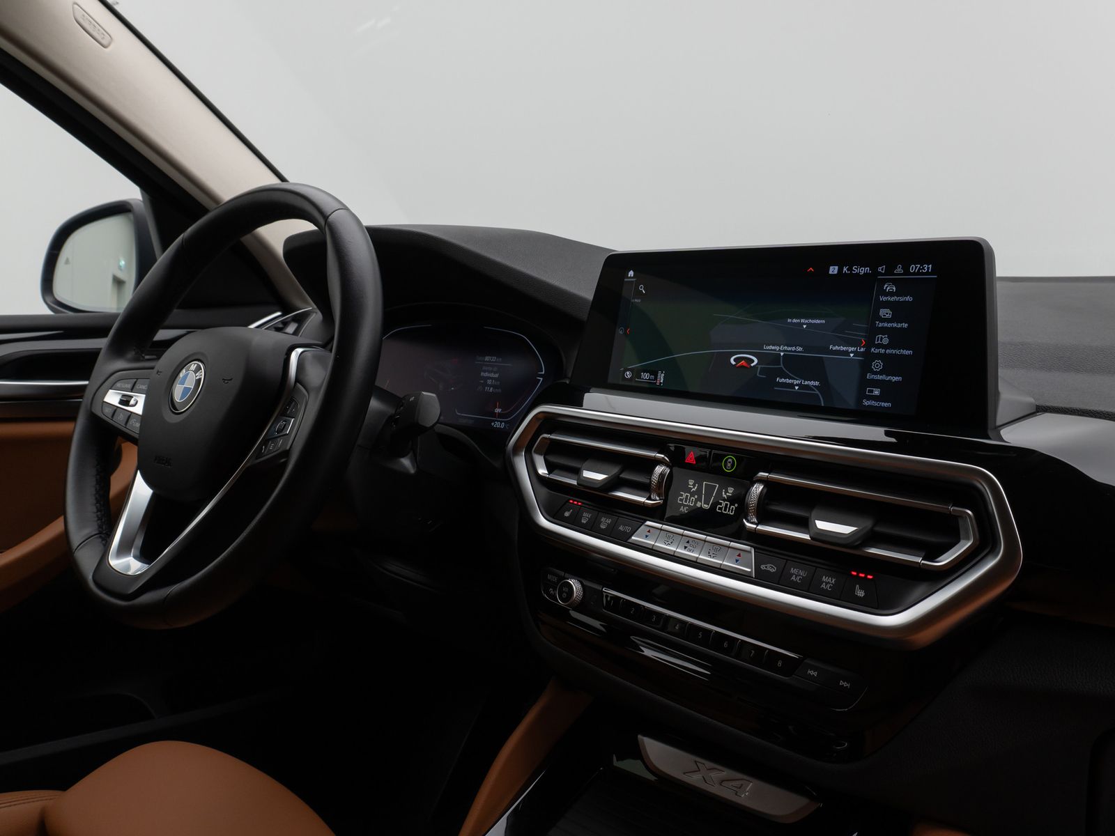 Fahrzeugabbildung BMW X4 xD30d Kamera DAB CockPitPlus AHK Sport LED
