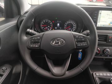 Fahrzeugabbildung Hyundai NEW i10 1.0 Edition 30 PLUS NAVI RFK SHZ