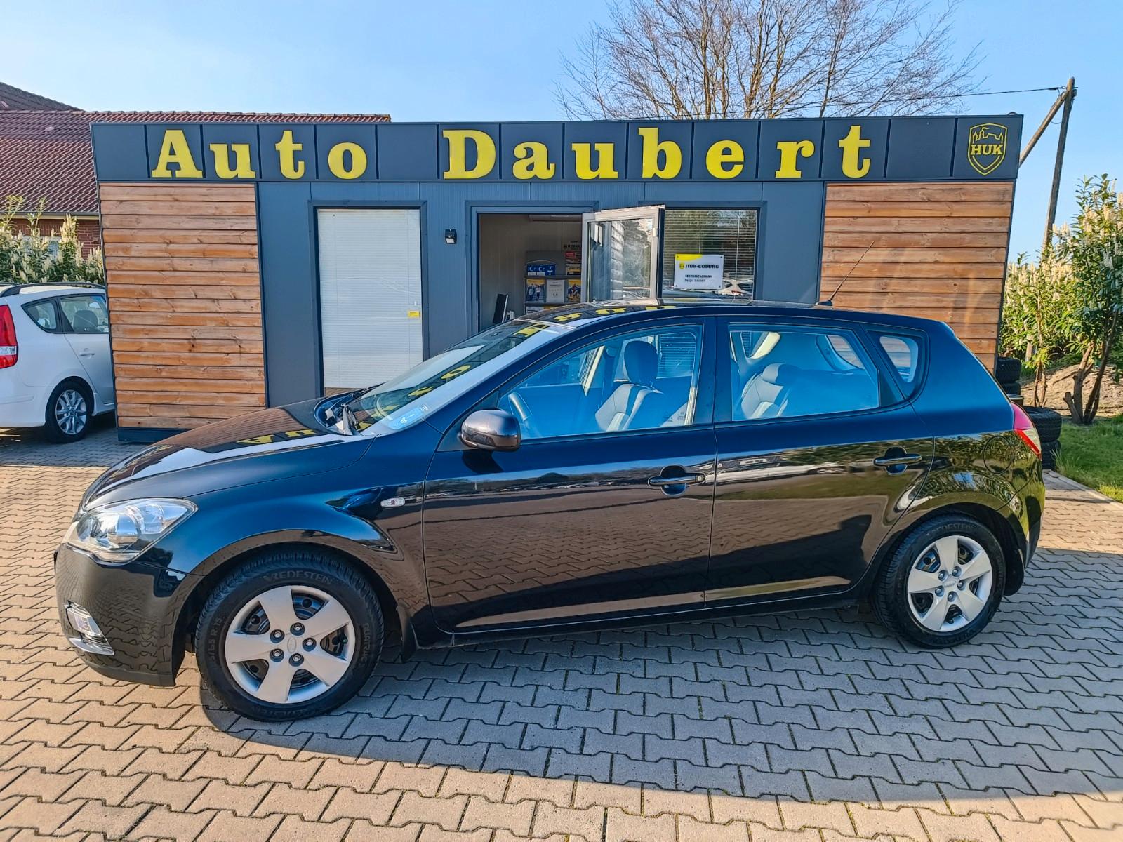 Kia Ceed 1,4i+Klima+EFH+ZV/FB+USB+EU4+Garantie