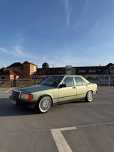 Mercedes-Benz 190 - Mercedes-Benz 190 aus 1988