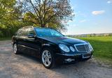 Mercedes-Benz E 200 KOMPRESSOR T AVANTGARDE Avantgarde - Mercedes-Benz E 200: Kompressor Avantgarde